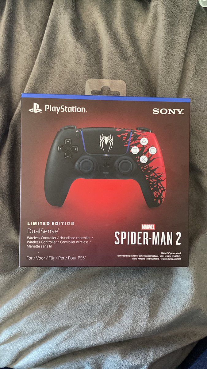 New weapon of choice! Masters of the industry as usual <a href="/insomniacgames/">Insomniac Games</a>! Next month can’t come soon enough #SpiderMan2 #BeGreaterTogether