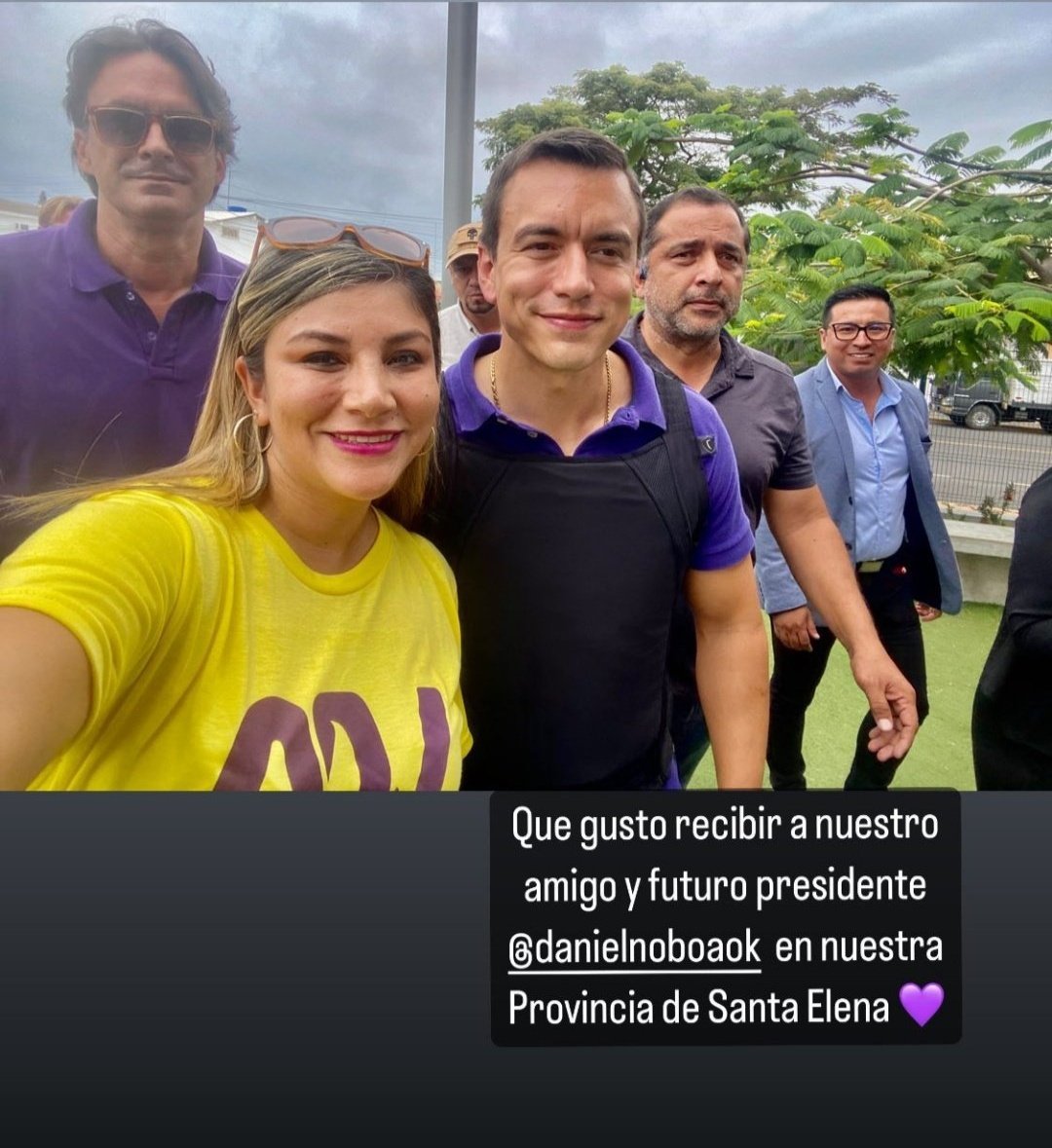 AlmaMiaEcu's tweet photo. María José Cueva Moreno, sobrina de Lenin Moreno, fue directora del IESS en Santa Elena, y es la coordinadora del movimiento ADN en ese cantón.

Es de terror quienes están detrás de Daniel Noboa.

ADVERTIDOS ESTÁN ❎🚩 https://t.co/w8ymM5TdsK