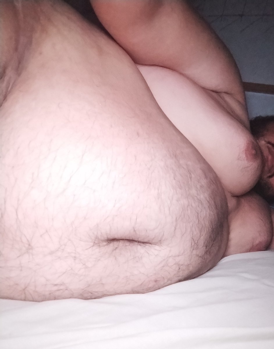 GluttonousBooy's tweet photo. @PolySwitch4THIC https://t.co/GHuGSvoGIC