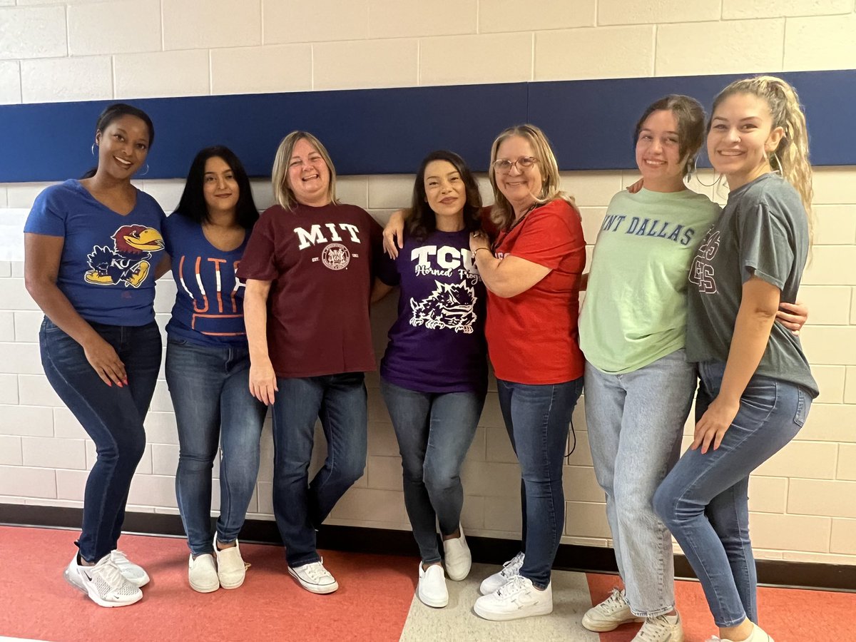 College colors day 🎓