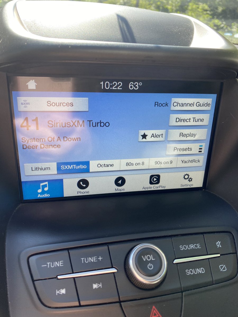 sidebarcantina's tweet photo. No Driving With Dave this morning, so here’s a Driving with Lunyr. @SXMTurbo is kicking ass this morning with their Block Party Weekend🤘🏻😎
#siriusxm #sxmturbo #systemofadown #soad #deerdance #musicislife https://t.co/PGF25eawEv