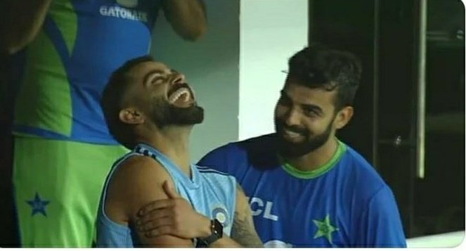 MashalToor's tweet photo. Wholesome nhi rivarly chaiya ...
India k sath wholesome is not a vibe yawr🤧
#PAKvIND 
Virat kohli
#BabarAzam https://t.co/X0AU306Ccd