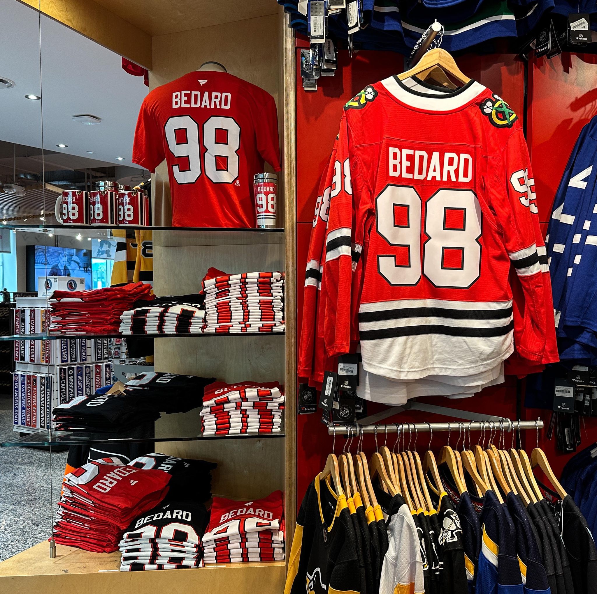 Nhl clearance store blackhawks