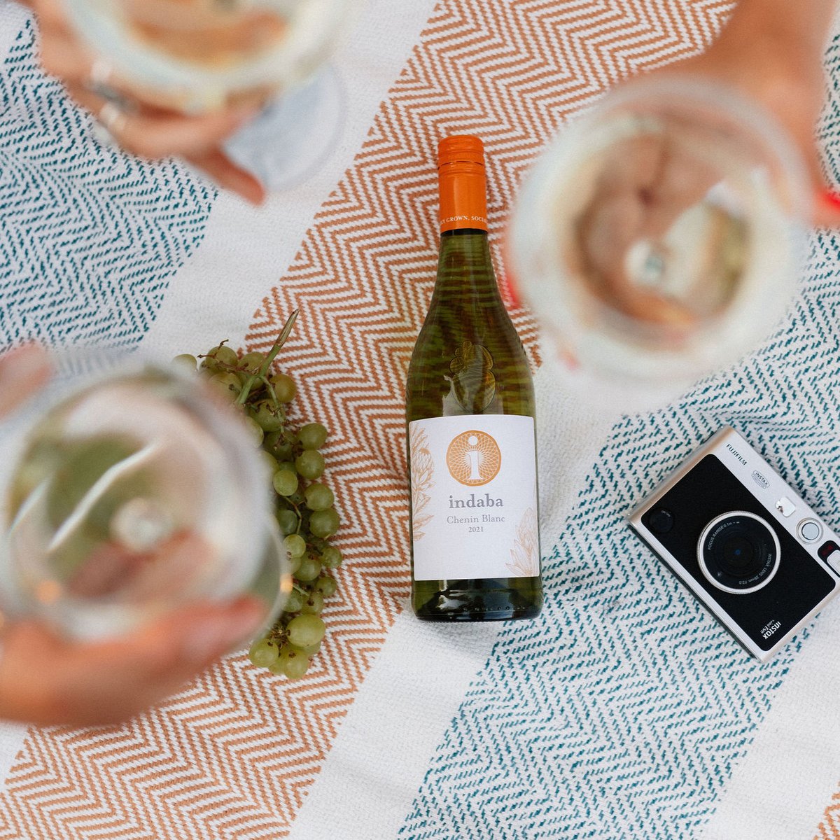 indabawines tweet media