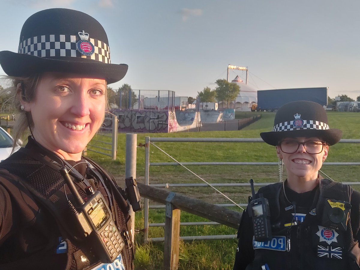 EPWitham's tweet photo. #WithamCSC Eaketts &amp; SC Wintin conducted high visibility patrols. With a licence premises check at The George &amp; a meet up with a furry friend they also attended ASDA &amp; Spa Rd park due to nuisance behaviour. Further patrols at Redrow Est &amp; Maltings area. #YouSaidWeDid @EPSpecials https://t.co/qCUSWC3Ooq