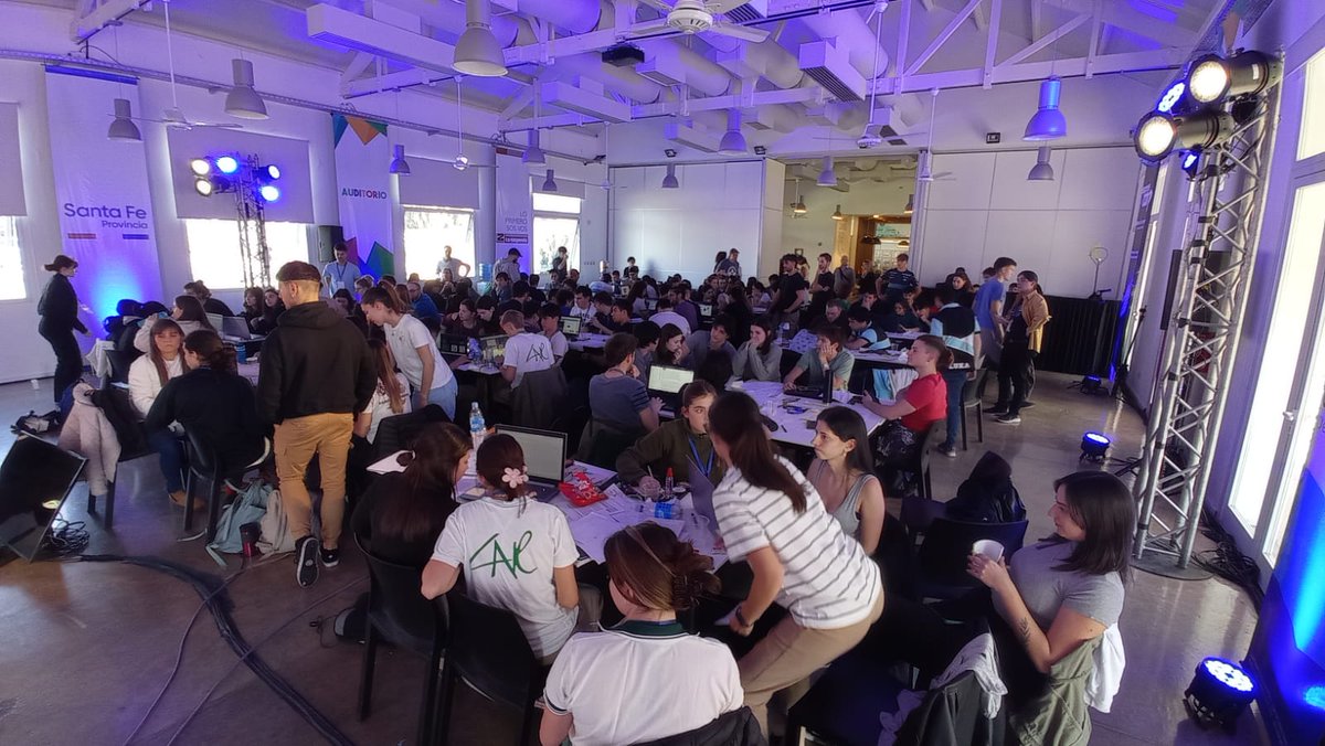 ¡El hackathon más importante de biotecnología se hizo en <a href="/PoloTecRos/">PTR</a> ! 

✅Fue una jornada intensa y llena de ideas, en la que 140 participantes trabajaron junto a mentores, instituciones del ecosistema y 1 jurado de expertos.

¡Felices de ser parte de esta gran revolución BIO!