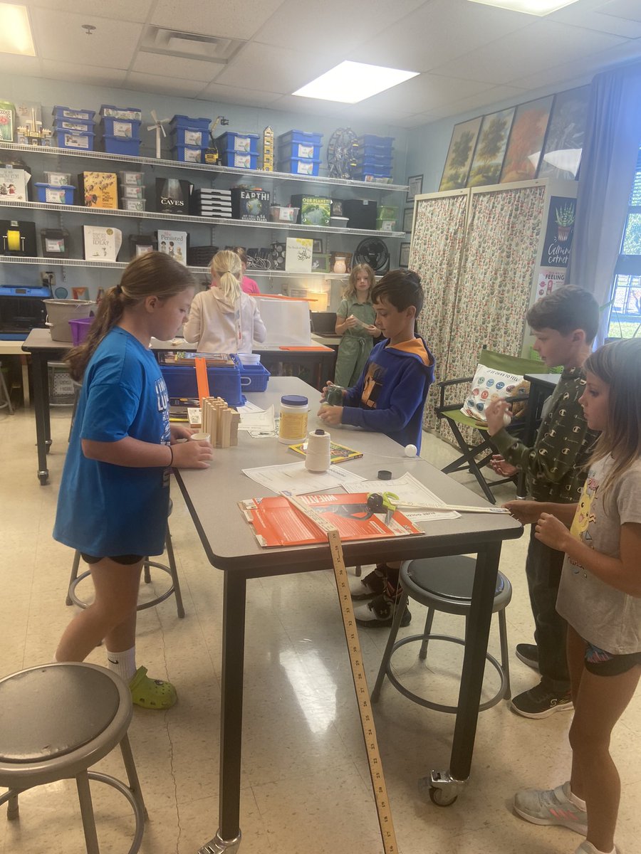 Mrs. Piercefield tweet media