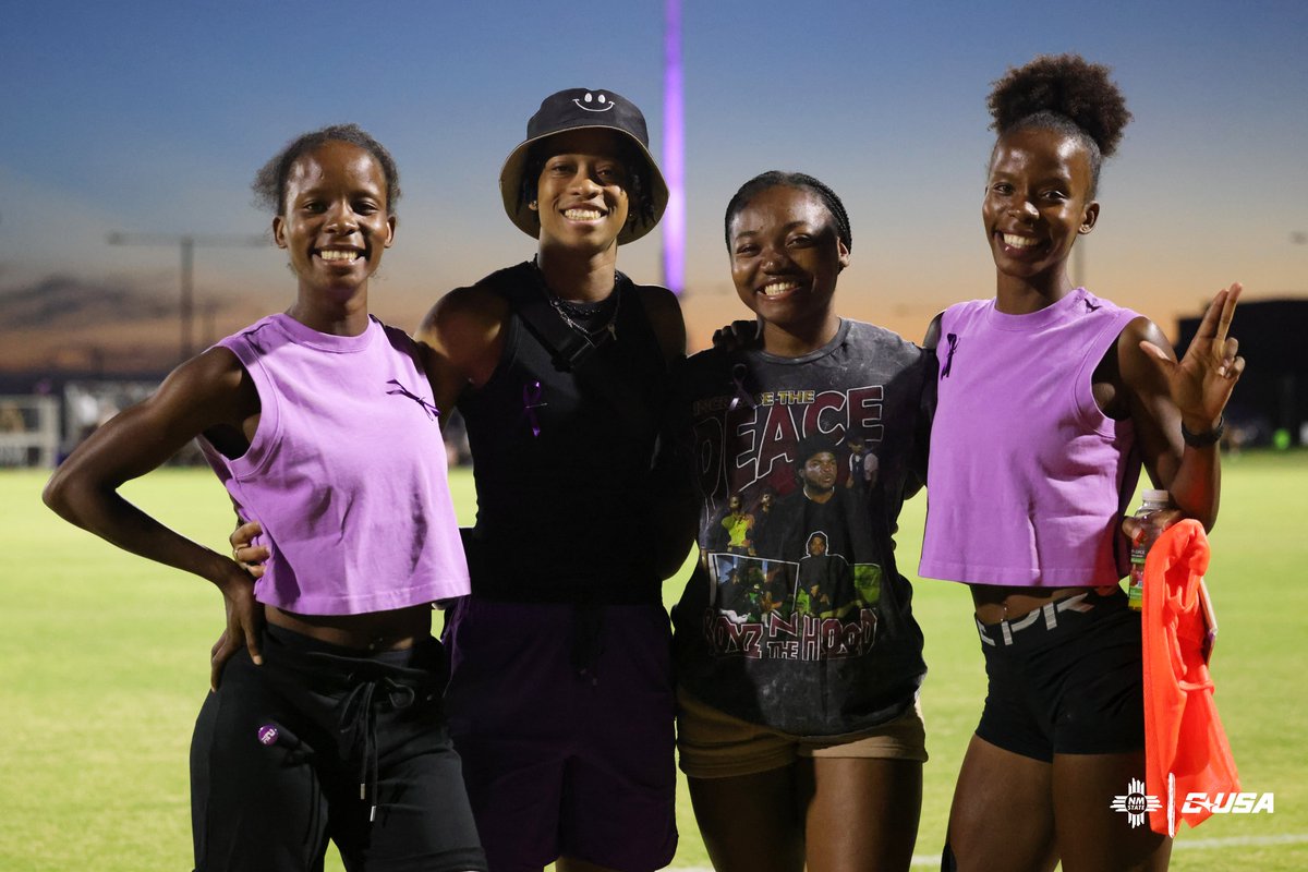 Para T💜

#AggieUp