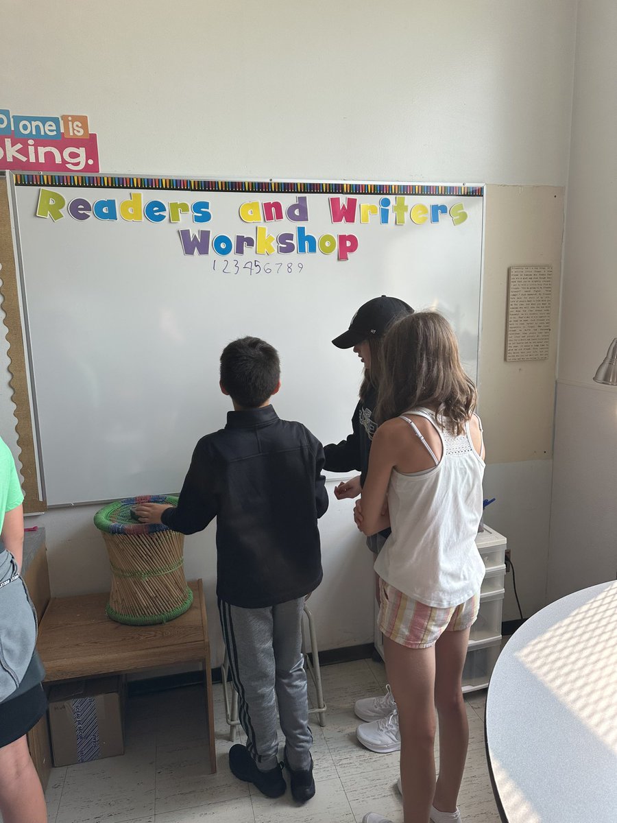 slarseneips's tweet photo. VNPS work this morning! Make 100, using numbers 1-9. @BrentwoodEIPS https://t.co/6HXRrMeOrU