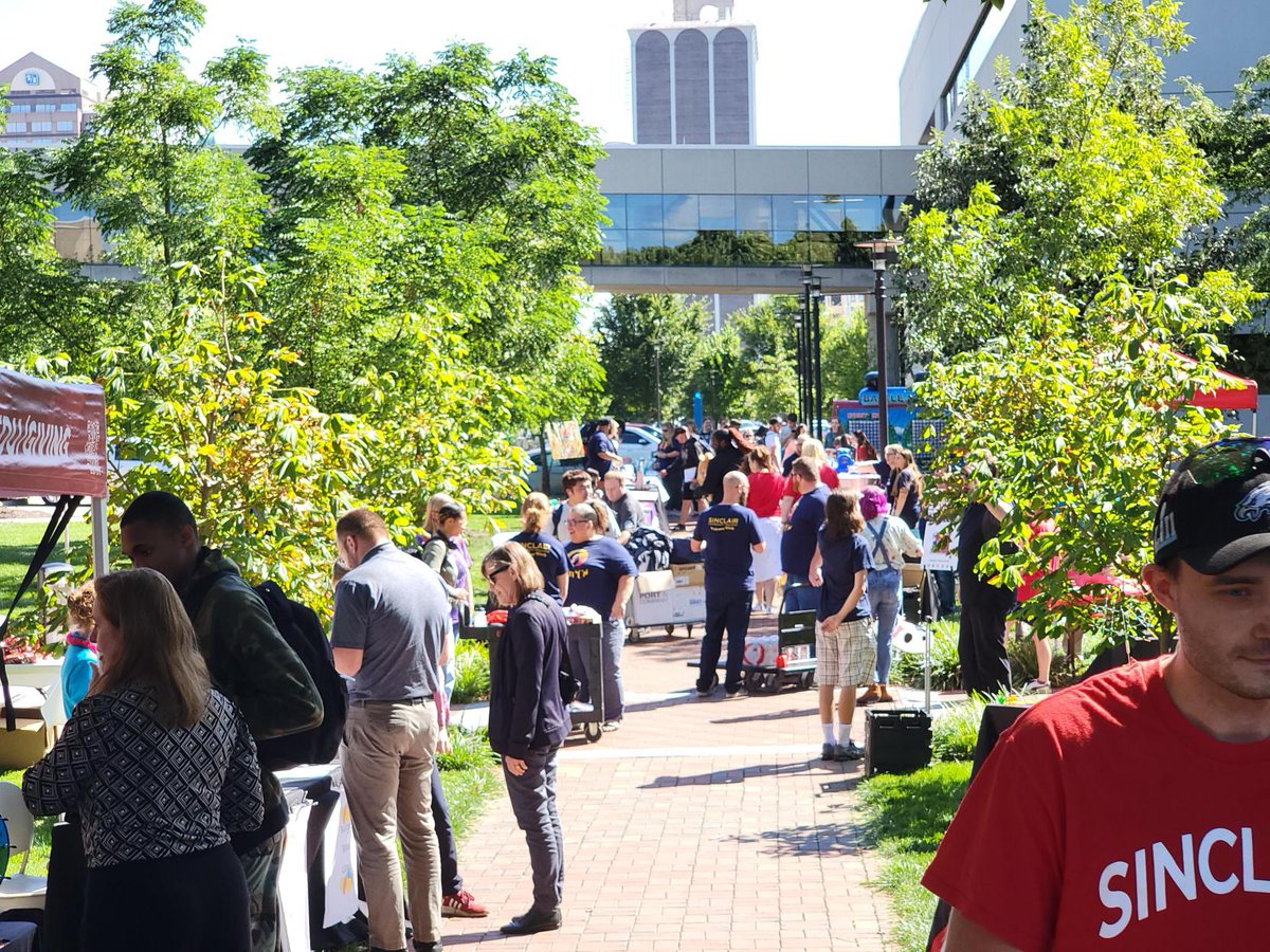 SinclairCC's tweet image. Another successful Tartan Lawn Party! Hope you all had fun yesterday 😄 #SinclairCollege