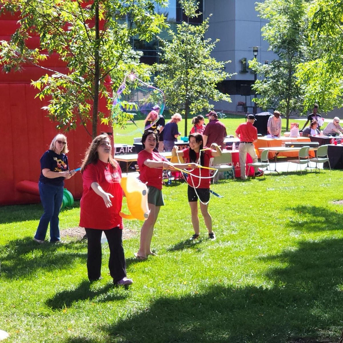 SinclairCC's tweet image. Another successful Tartan Lawn Party! Hope you all had fun yesterday 😄 #SinclairCollege