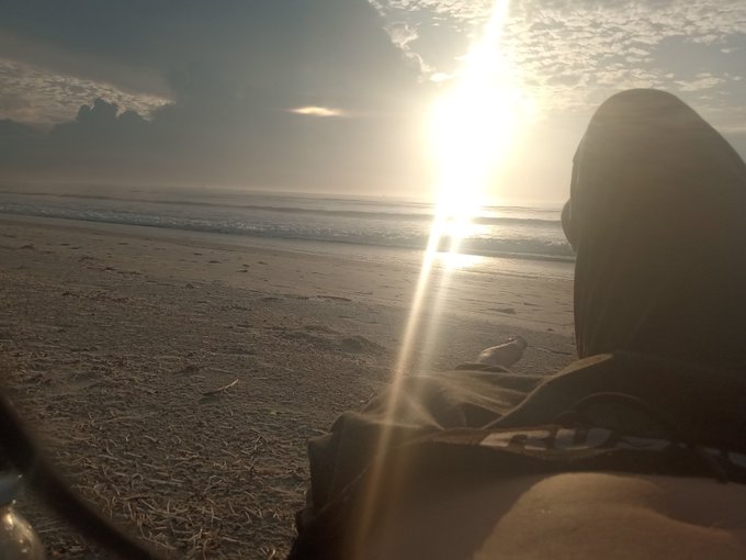 I can only tan before 10am 🤣😂 Nothing beats that sunrise swim... #thankful #Grateful #salty #gingerstruggles<a href="/tag/thankful"class="tags"><span>#thankful</span></a><a href="/tag/grateful"class="tags"><span>#grateful</span></a><a href="/tag/salty"class="tags"><span>#salty</span></a><a href="/tag/gingerstruggles"class="tags"><span>#gingerstruggles</span></a>