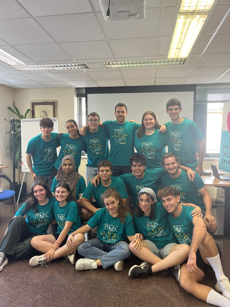 📢💃🏼 Ha finalitzat el #cursmonis d'estiu a Barcelona!! Enhorabona a totes i tots! #edulleure #maristes #monitores #monitors👏🏻👏🏻 <a href="/MaristesCat/">Maristes Catalunya</a>