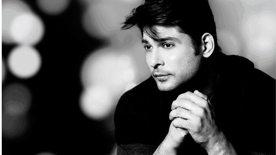 Diya_tweetz's tweet photo. Death ends life, but not the bond we shared. Sid, ur impact is still felt, ur words &amp; the memories made will always be a part of our lives. Wherever you are, be happy, keep watching us &amp; know that we love you &amp; hold you in our collective heart forever ♾️❤️.

#SidharthShukla https://t.co/2J7hHPbGrn