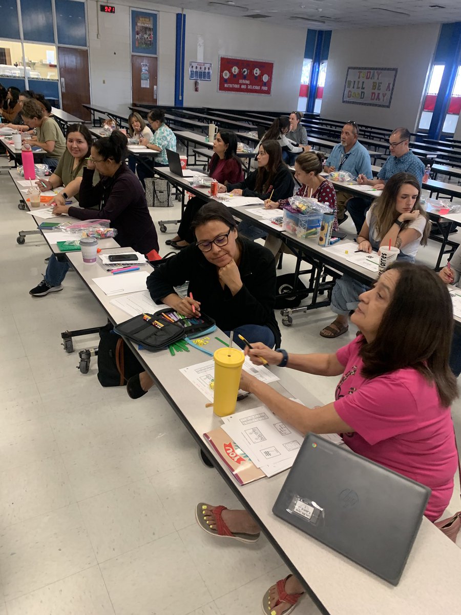 Shout out to Grade 4 teachers at Sharon Wells training today. Great ideas and solutions were shared, amazing engagement👍🏻❤️Thank you Nikki Weaver for being an engaging presenter! @SharonWellsMath @CCISDIT @CCISD