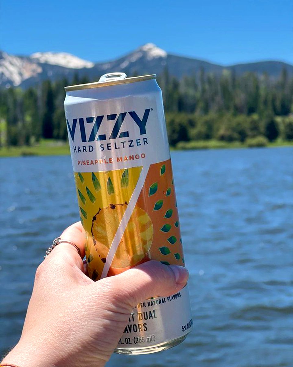 Long weekend 🤝 tall drink 📸: @lazylittlelaurenn