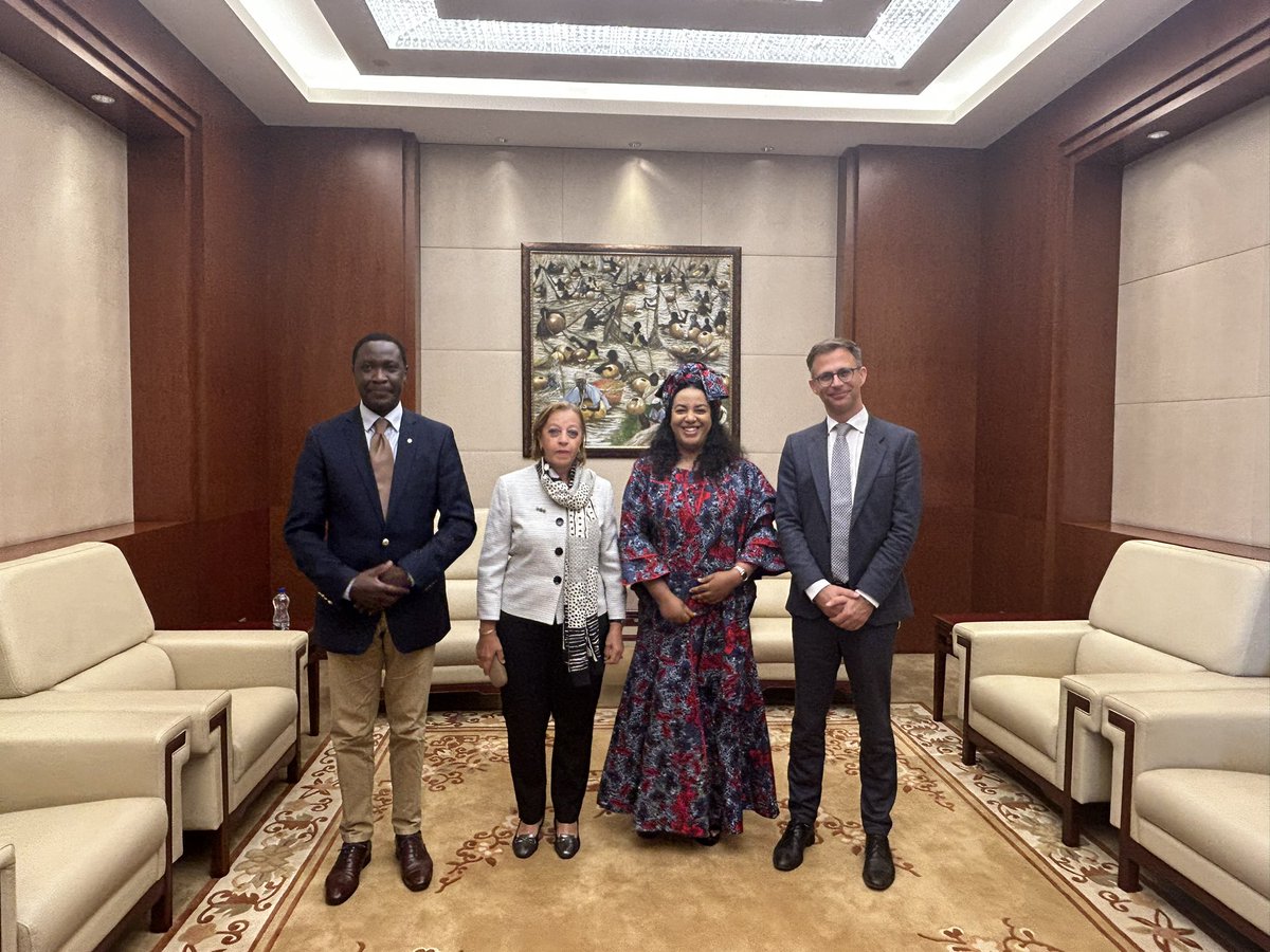 _MbokaziSabelo's tweet image. It was great having you Hon. Minister to commemorate the Int’l Day of the #Disappeared. We appreciate your contributions, dedication &amp;amp; commitment to the course of changing the narrative.
#Missingmigrants 
#IDOD