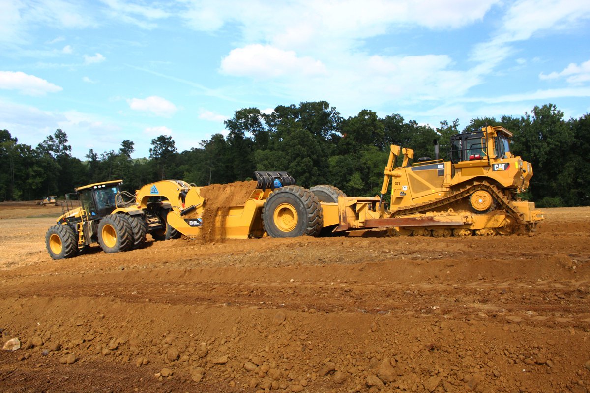 MobileTrackSol's tweet photo. #FullLoadFriday assisted by a D8 πͺ #TrackForward https://t.co/v6FCCCpDYo
