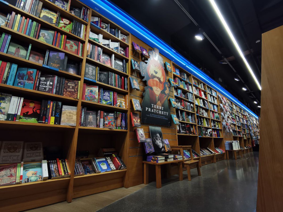 Empezamos 🧵 con las novedades de septiembre y octubre 🍂

Para consultar los libros disponibles en tienda: busqueda.gigamesh.com 🔎

📳 Podéis comprar cualquier libro a través del Whatsapp 932466359 👈🏻