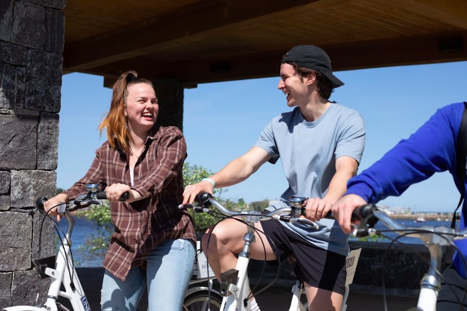 On any given weekend at #UNE, you can sea kayak or sail on Casco Bay, mountain bike at Bradbury Mountain State Park, hike and camp in Acadia National Park, or taking in some rays at UNE's own Freddy Beach. #Adventure awaits! 🙌 #LifeatUNE
