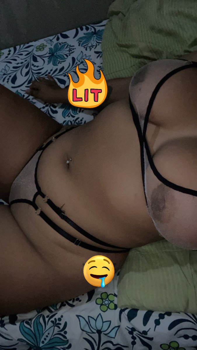 ardientemulata's tweet photo. Soy nueva en esto y estoy caliente ..quiero experimentar cosas nuevas ..Quieres ver más.. pregúntame al privado para más información 🤤❤️‍🔥 https://t.co/KtfeT24VWe