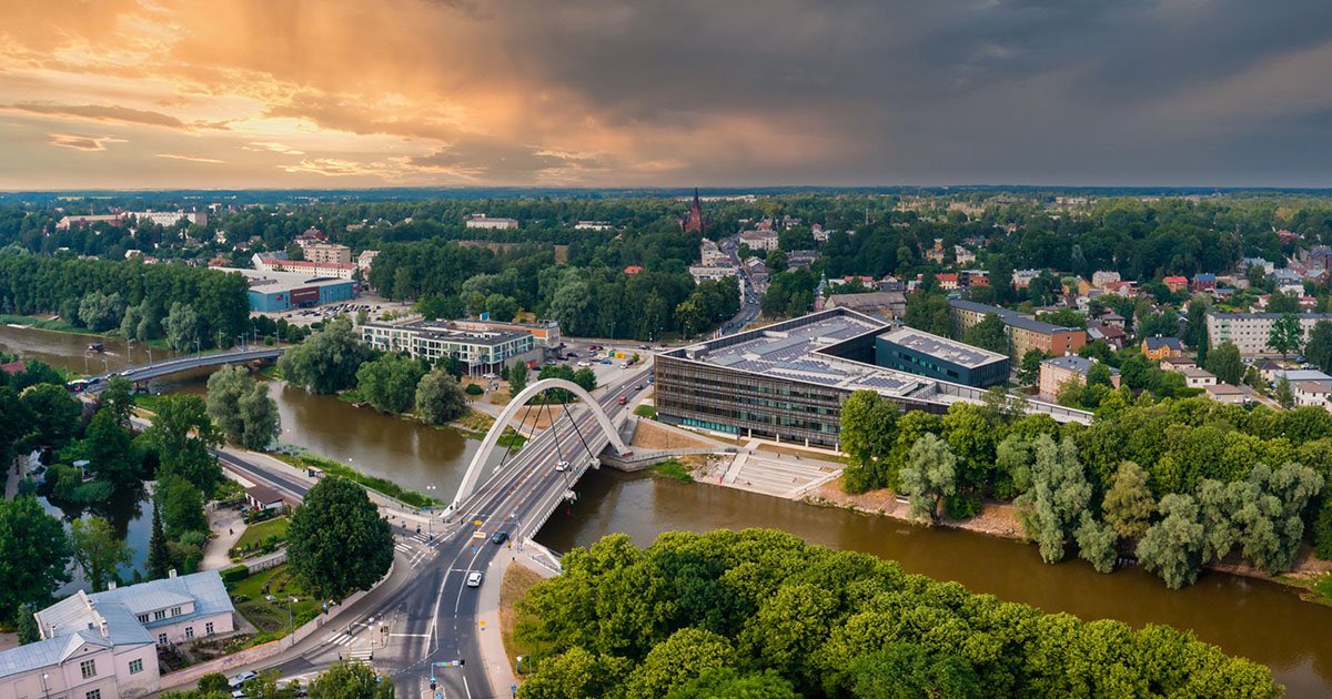 3 simple ways to pray for Eurasia Northwest:
⁣
⛪ Pray for a new church-plant in Latvia.
🫶 Pray for outreach opportunities in Lithuania.
🕊️ Pray for peace to come to the land in Ukraine.
⁣
#eurasiacommunity #pray4eurasia