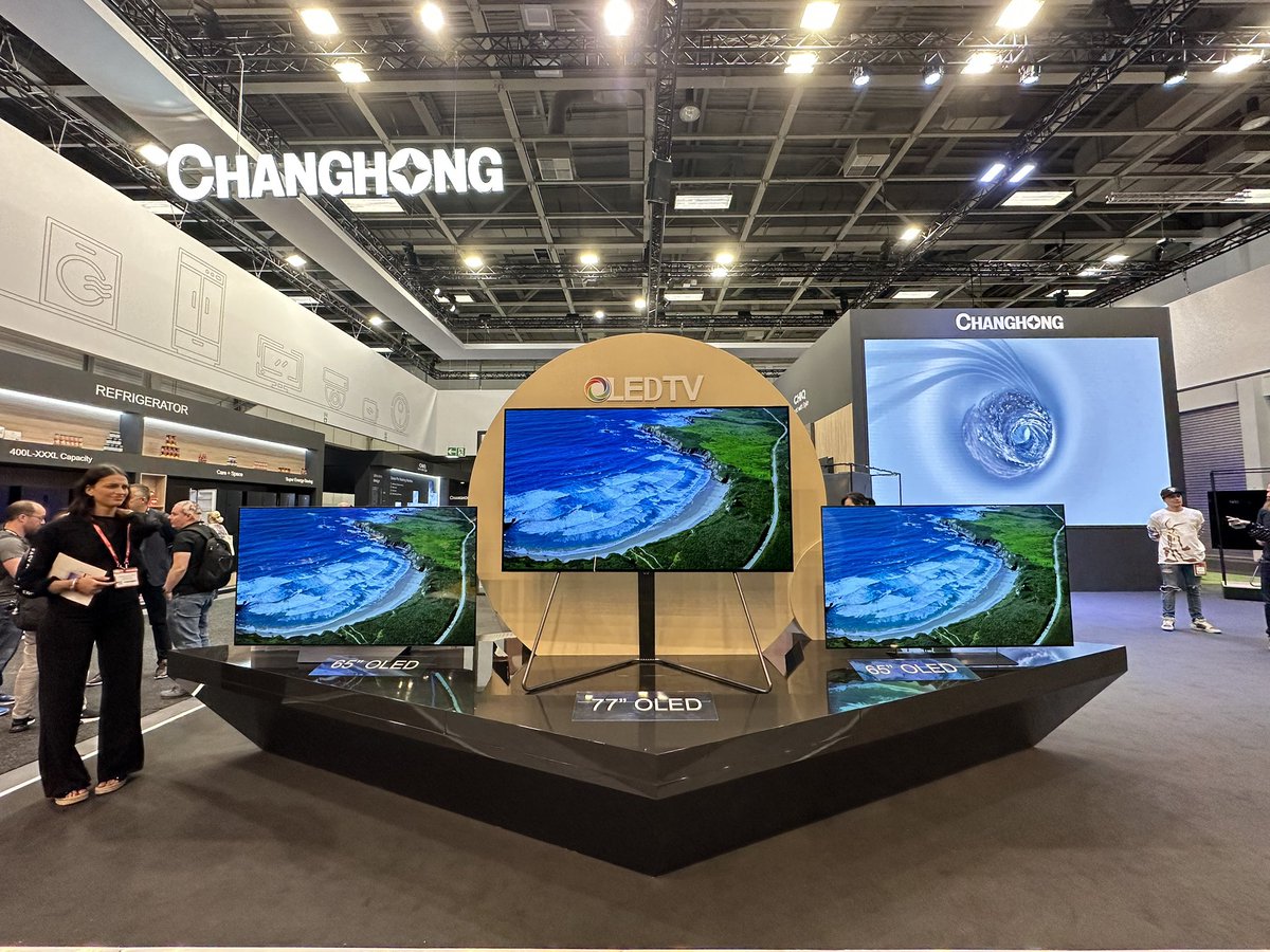 TechLineHD's tweet image. CHiQ has launched some amazing products at IFA! OLED TVs, gaming monitors, a smart fridge and a washer/dryer combo. More coverage is coming soon! @GlobalCHiQ #IFA2023 #CHiQ #SmartWithStyle #PlusMore