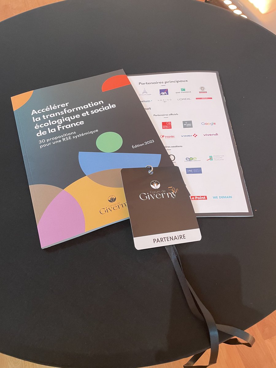 Clap de fin sur #ForumGiverny 2023.
30 propositions. Nature, numérique, énergie, santé, impact.
Regards croisés, grands témoins : une journée inspirante.
Le besoin en formation est rappelé: « pas juste cocher des cases, mais faire le lien avec le Business Model de l'entreprise ».