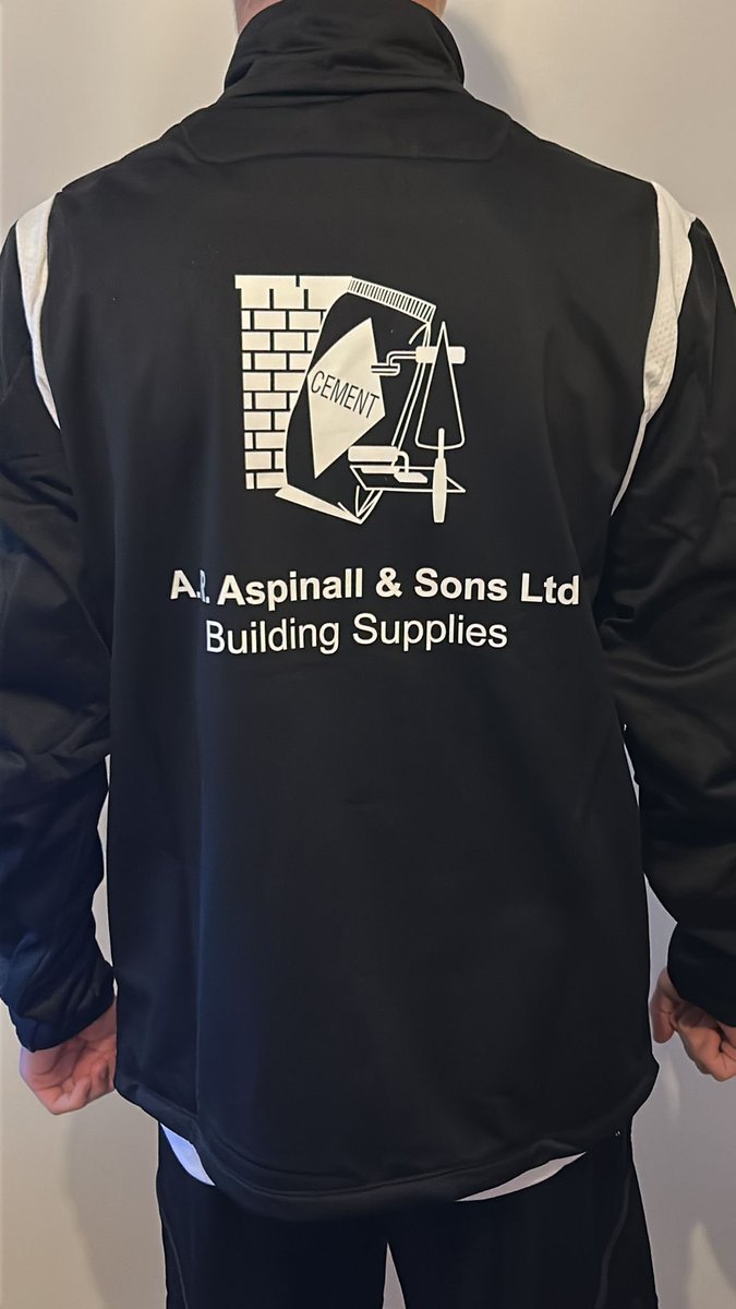 🗣️🗣️ SPONSOR SHOUT OUT 🗣️🗣️
Huge thanks to A R Aspinall Sons for continuing to sponsor our U16s for the new season and beyond.
Not only have the lads got the new white home shirt (which looks incredibly smart!) but they have also generously got the boys some new hoodies.