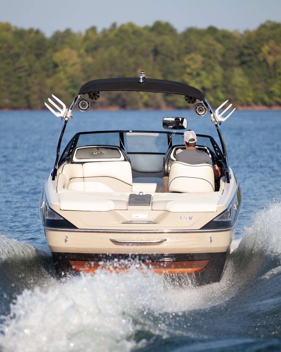 Trivantage's tweet photo. Let the long weekend begin! If you need us, we'll be enjoying some time under the summer sun. 

From everyone at Trivantage, we hope you enjoy your #LaborDayWeekend. https://t.co/Vny5oIT7i6