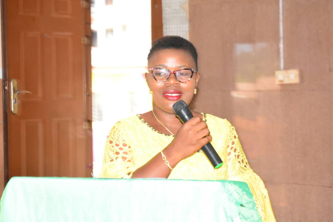 The was training held on Thursday, 6 June 2023, at the NUJ press centre, Akure. <a href="/TitiFolaAdebay1/">Titi Fola-Adebayo</a>, professor, <a href="/FUTAkure/">FUTA</a> ; <a href="/OLAMIDEFALANA/">OlamideFalana</a>, SA on Gender to <a href="/RotimiAkeredolu/">Arakunrin Rotimi Akeredolu</a> provided insights to the 25 participants to promote‘ Gender mainstreaming in the media’.
#FRLP
 <a href="/bbcnewspidgin/">BBC News Pidgin</a>