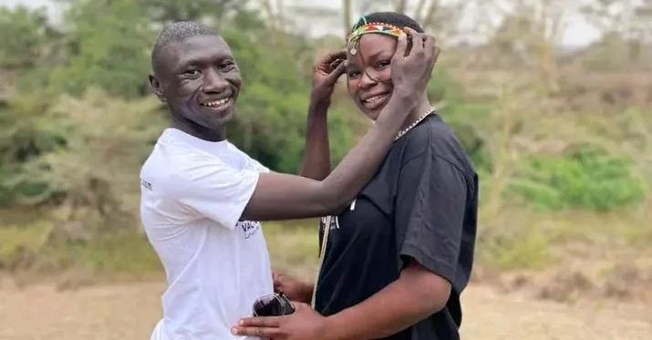 pango_radio's tweet image. &quot;Kenyan rapper Stevo Simple Boy&apos;s DMs flooded by Tanzanian admirers, reveals wife is Tanzanian. 💍💬 #StevoSimpleBoy #TanzanianWomen&quot;