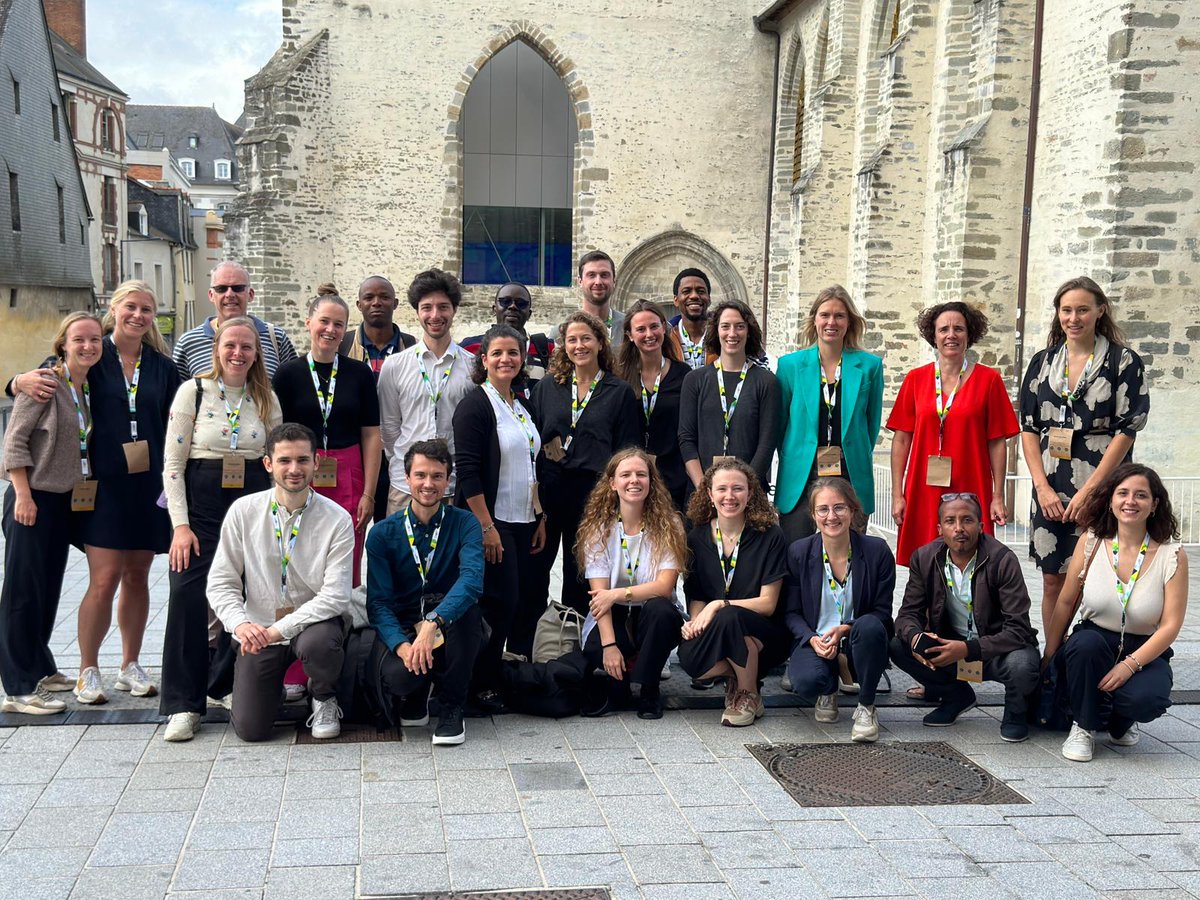 Our KU Leuven Bioeconomics team represent at #EAAE2023Rennes!
