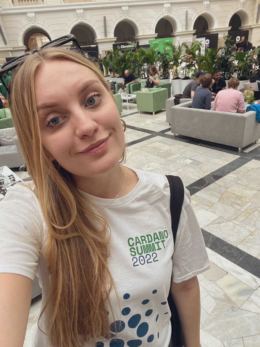 Networking at @ETHWarsaw event ✌🏼 
#Cardano is present ! 

Say hi to me! I’m Joanna and I work at @InputOutputHK with @IOHK_Charles as events manager in the governance team! 

#blockchainevent #CardanoinPoland