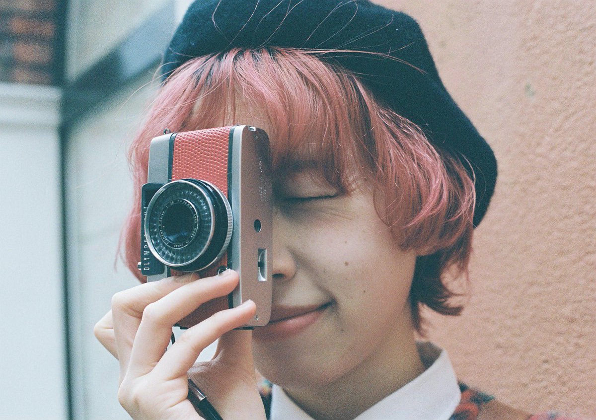 curumu27's tweet photo. 赤いpenを構えるシリーズ
#film #filmphotography #フィルム #35mmfilm #ees2 https://t.co/EYblYw0KGq