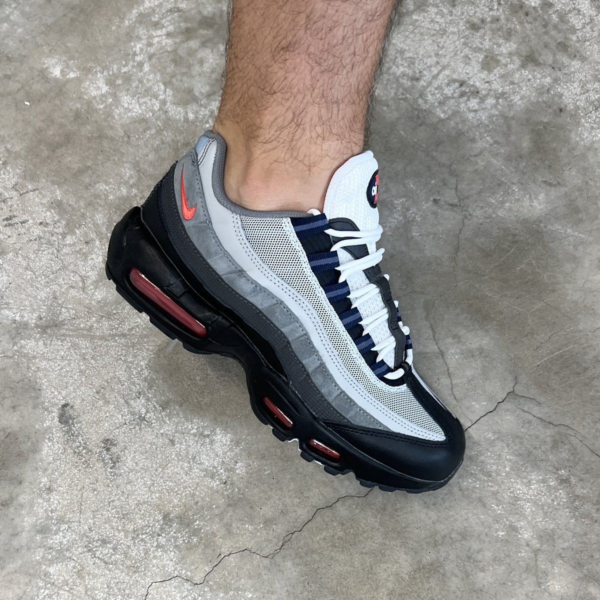 air max 95 track red