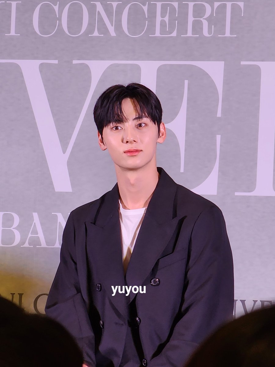 yuyou_MH's tweet photo. 230901
ㅎ ㅏ 오늘 짱잘생김

#황민현 #HWANGMINHYUN https://t.co/J6imeix0ua