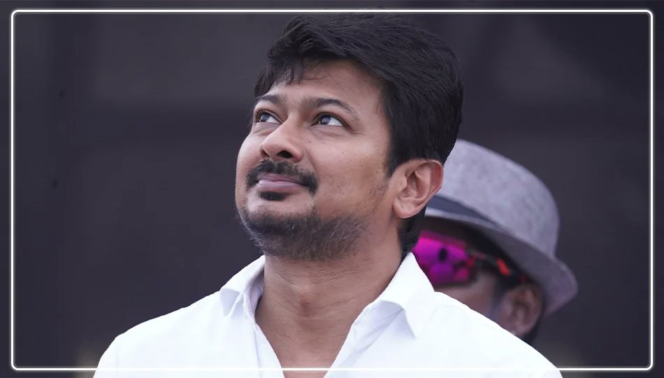 bambootrees01's tweet photo. 🌊✨ After 40 years, we celebrated the Grand Boat Festival at Kovalam Beach!🌄💐🎇

#bamboostudios #picoftheday #boatfestival #tamilnadu #chiefminister #minister #congress #DMK https://t.co/P39q41T519