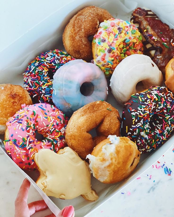 FoodPleaser's tweet image. Donut time 🍩🤤