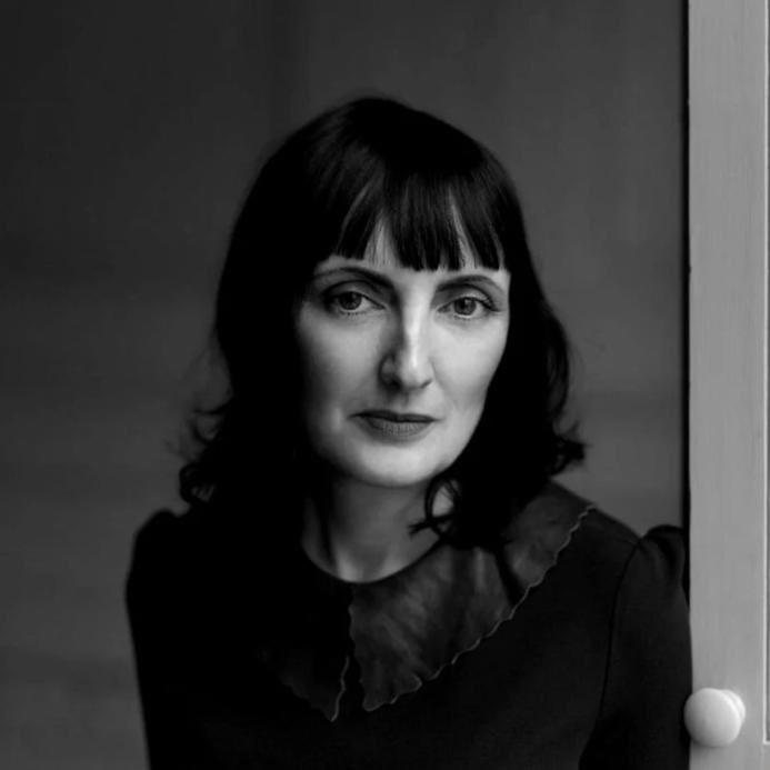 HetmoetMenard's tweet photo. And There Was Light - an ode to Sinéad O’Connor by @sineadgleeson 🤍

Read for free on https://t.co/jCiN8jE6xO

#mammoth #menard #ode #sineadoconnor #sineadgleeson https://t.co/LtUsZHP9p1