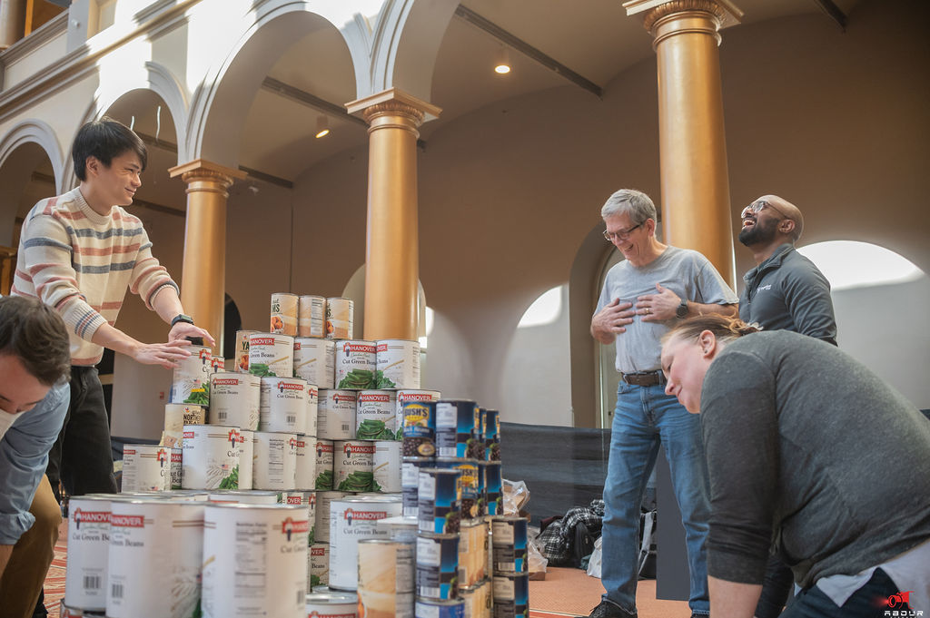 It is a sad fact that roughly one in four people in the US are food insecure. On this Food Bank Day, let's spread awareness and help our local food banks! Donate to our fundraising page now to end food insecurity: bit.ly/44v5tmF Photo by AbdurVisuals.