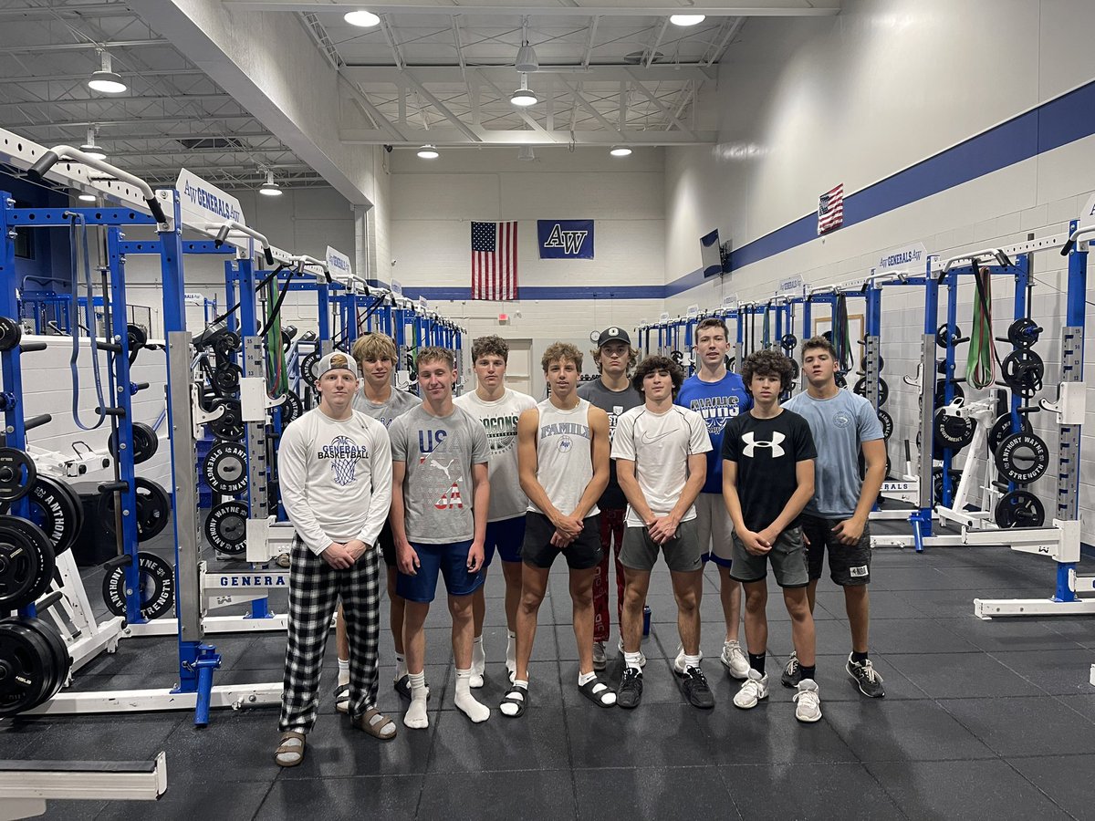 AnthonyWayneMBB's tweet photo. Goodbye August &amp; Hello September

5am lift ✅ https://t.co/rK0tDFGWF5