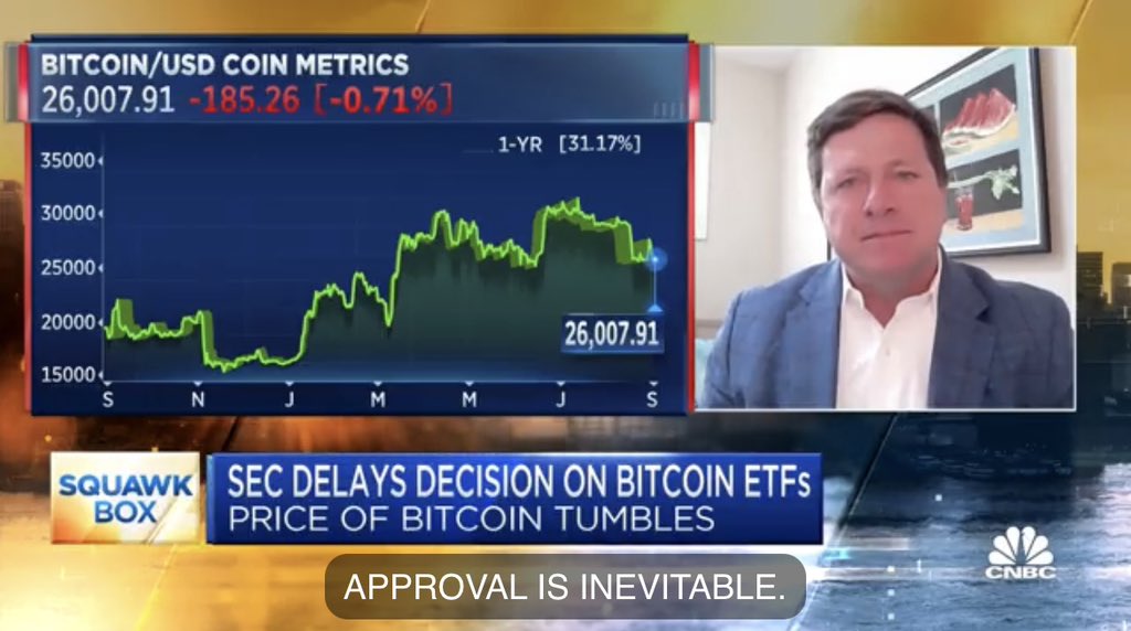 JUST IN: Fmr. SEC Chair on #Bitcoin ETF: 'An approval is inevitable.' 🤝