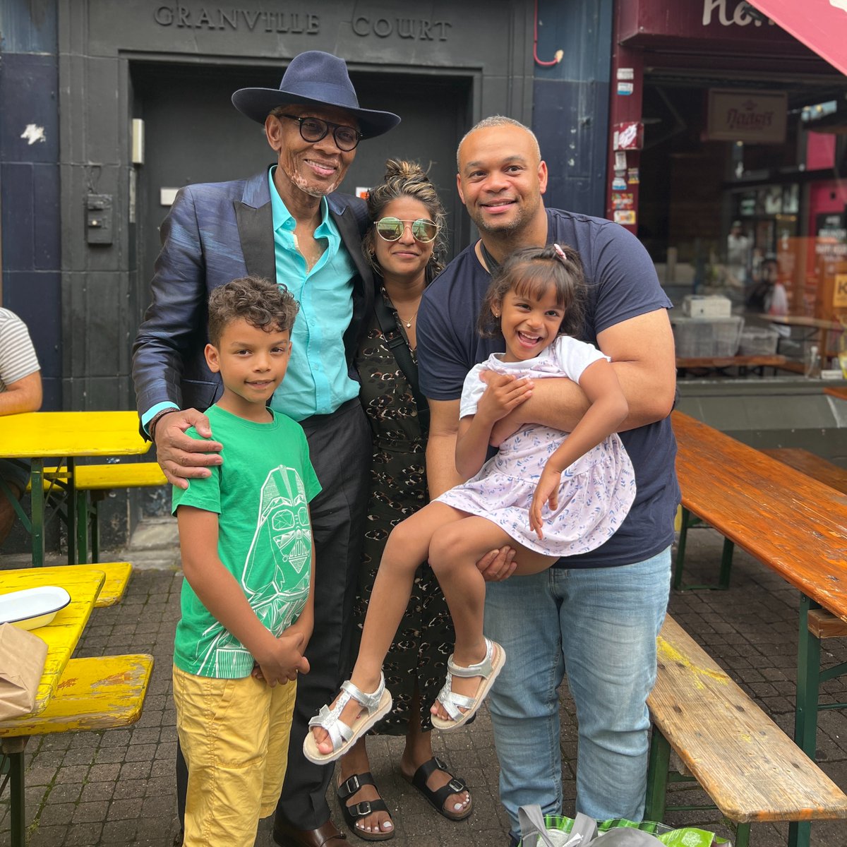 theblackfarmer's tweet photo. At #BrixtonVillage with leaseholders & our top supporters! ๐ธ Loving the community vibe with every farmshop visit. Can't wait for the unveiling! ๐ฑโจ #TheBlackFarmerInBrixton #FarmshopTales #BrixtonBuzz #SupportLocal #ClimbingHigh #TheBlackFarmer #WilfredEmmanuelJones https://t.co/Ajyuriwm1Z