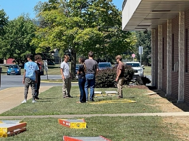 CPACTC's tweet photo. #electricalconstructionandmaintenance @cpactc begins the year with #SafetyFirst. Reviewing ladder, lift and scaffolding safety with students yesterday. Have a safe holiday weekend everyone! We will see you again Tuesday, Sept. 5th. #opportunitiesunlimited #baney #Sept23 https://t.co/3VuFvGqFZX
