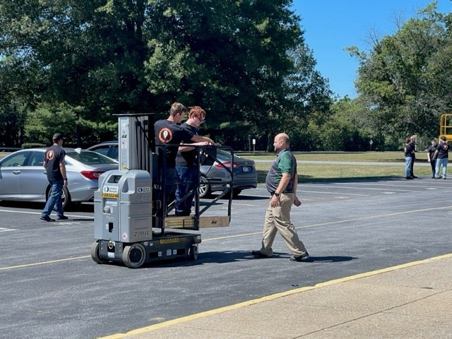 CPACTC's tweet photo. #electricalconstructionandmaintenance @cpactc begins the year with #SafetyFirst. Reviewing ladder, lift and scaffolding safety with students yesterday. Have a safe holiday weekend everyone! We will see you again Tuesday, Sept. 5th. #opportunitiesunlimited #baney #Sept23 https://t.co/3VuFvGqFZX