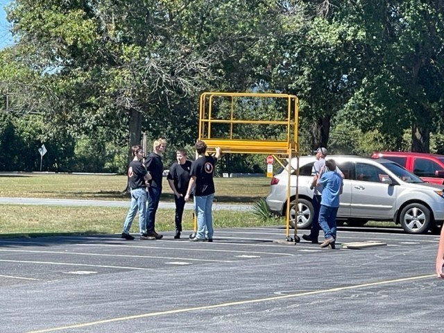 CPACTC's tweet photo. #electricalconstructionandmaintenance @cpactc begins the year with #SafetyFirst. Reviewing ladder, lift and scaffolding safety with students yesterday. Have a safe holiday weekend everyone! We will see you again Tuesday, Sept. 5th. #opportunitiesunlimited #baney #Sept23 https://t.co/3VuFvGqFZX