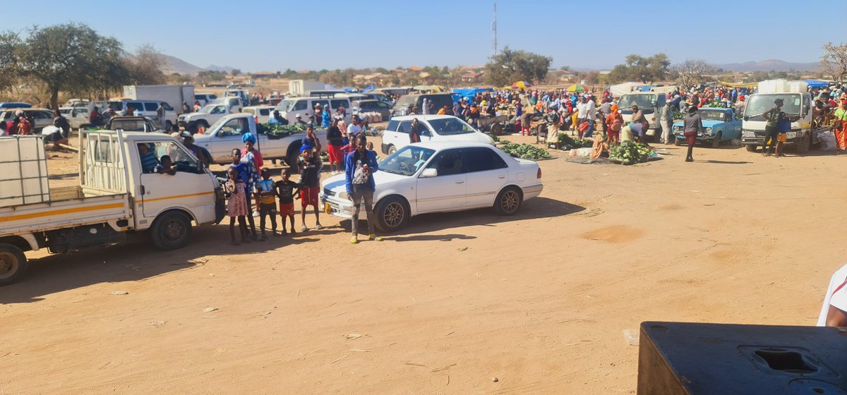 LloydMungoni's tweet photo. Beitbridge Urban Cholera Awareness Campaign
01/09/23 : Day 4
KNOWLEDGE IS POWER!!
Prevention is better than Cure!!
■ Supported by @MoHCCZim and @ifrc, @RedCross
#AwarenessCampaigns #PASystemHire #events #RoadShow2023 #facilitator
Powered by @OnPointMedia4 https://t.co/Ibx8UFwox7