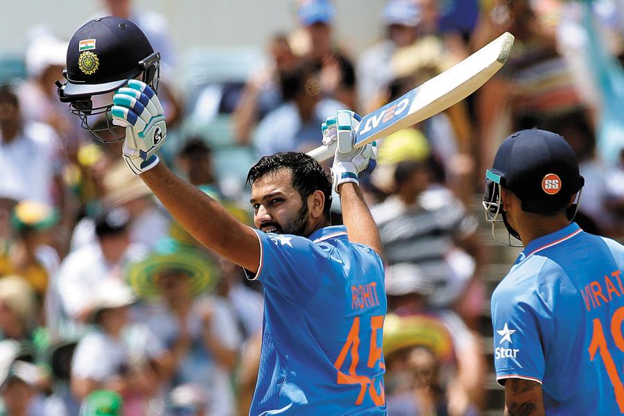 CricCrazyJohns's tweet photo. Rohit Sharma said "I don't want to throw my wicket away when I am in good rhythm, haven't thought much about that while playing T20 but in ODIs, it's very much required". https://t.co/fHsU5goWDd