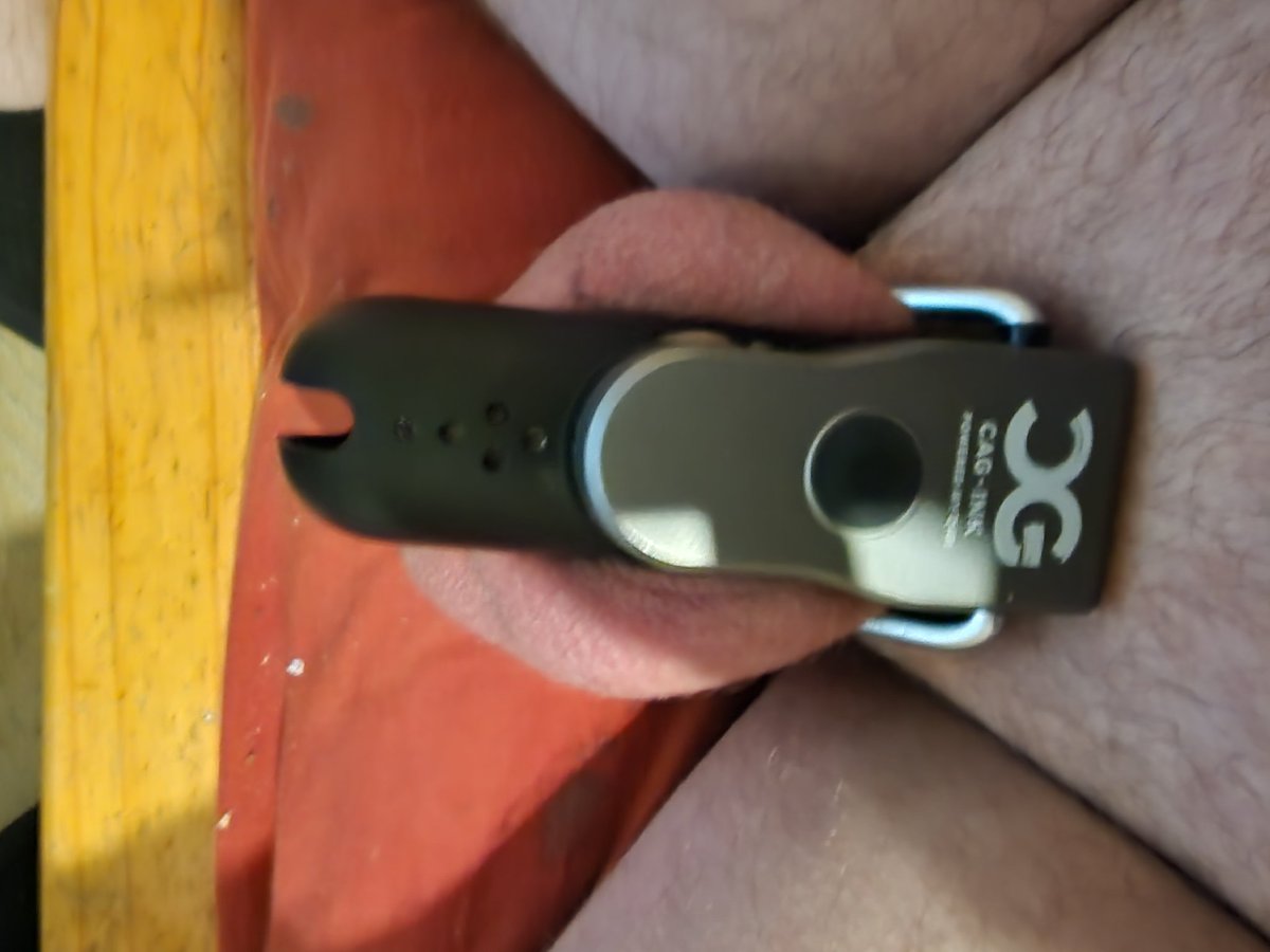 GerogSub's tweet photo. Für meinen kleinen geht es demnächst in den hardcore Modus dann habe ich garkeine Kontrolle wann ich aufschließen darf https://t.co/tGIfr0XAF9
